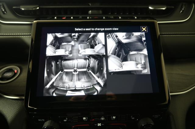 Photo of 2025 Velvet Red Pearlcoat Jeep Grand Cherokee L