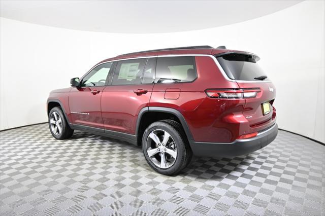 Photo of 2025 Velvet Red Pearlcoat Jeep Grand Cherokee L
