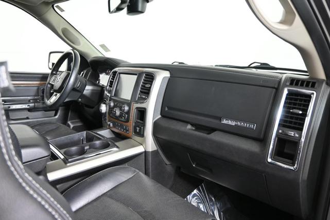 Photo of 2015 Brilliant Black Crystal Pearlcoat RAM 1500