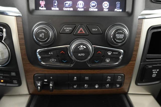 Photo of 2015 Brilliant Black Crystal Pearlcoat RAM 1500
