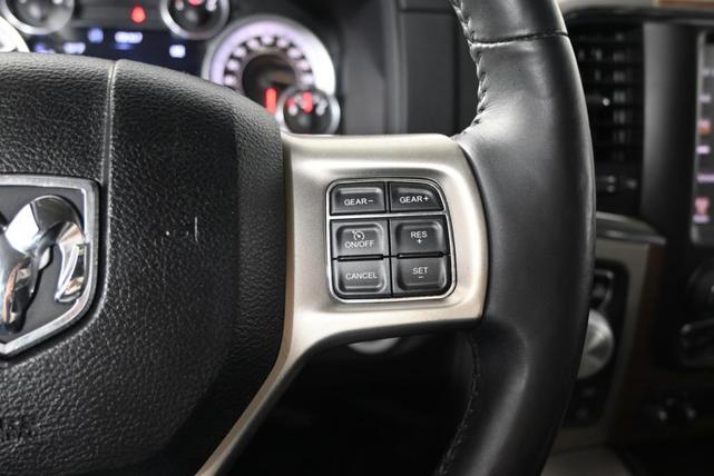 Photo of 2015 Brilliant Black Crystal Pearlcoat RAM 1500