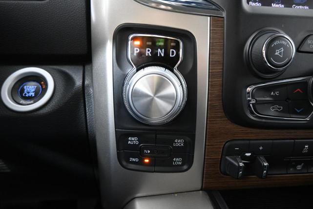Photo of 2015 Brilliant Black Crystal Pearlcoat RAM 1500