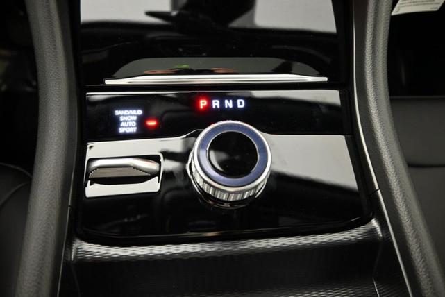 Photo of 2025 Bright White Clearcoat Jeep Grand Cherokee