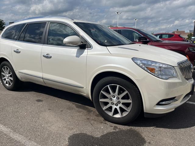 Photo of 2014 White Diamond Tricoat Buick Enclave