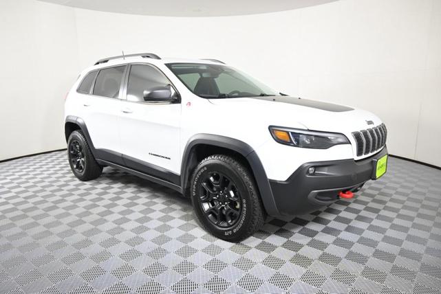 Photo of 2021 Bright White Clearcoat Jeep Cherokee