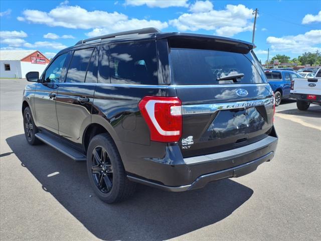 Photo of 2021 Black Ford Expedition
