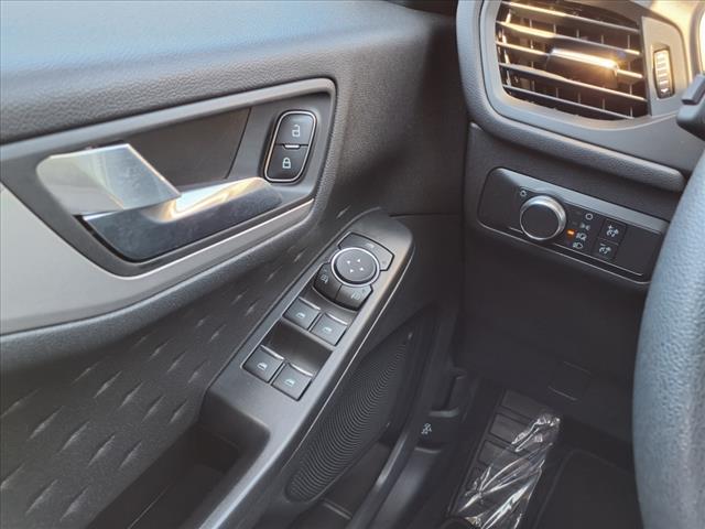 Photo of 2020 Gray Ford Escape