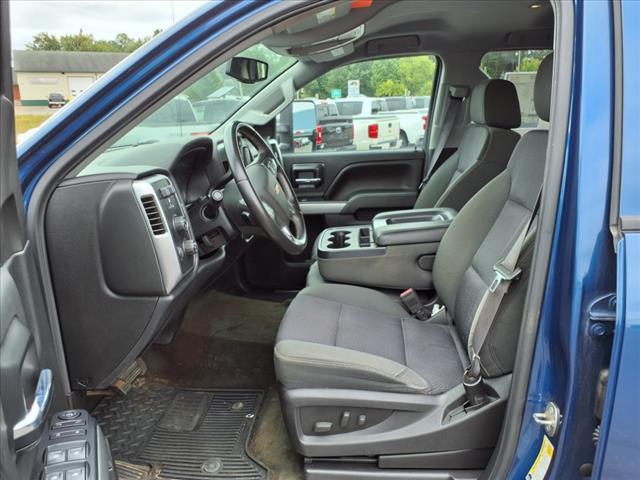 Photo of 2015 Black Chevrolet Silverado 1500