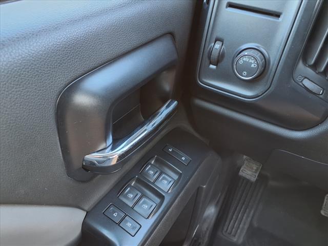 Photo of 2014 White GMC Sierra 1500