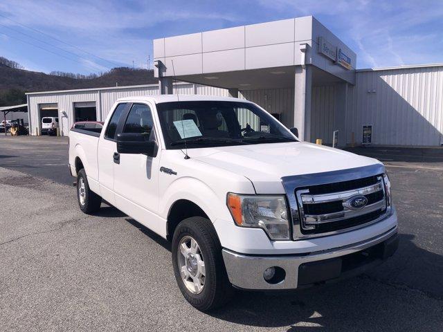 Photo of 2014 Oxford White Ford F-150