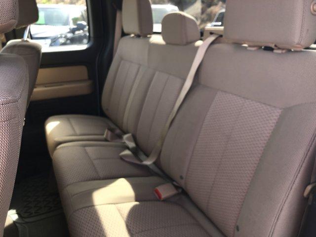Photo of 2014 Oxford White Ford F-150