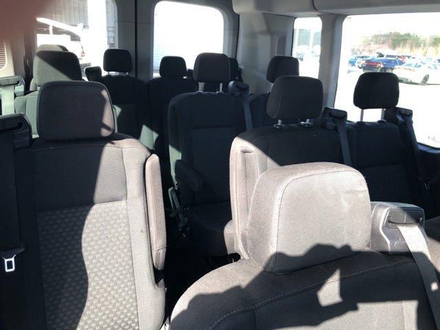 Photo of 2022 Oxford White Ford Transit-350