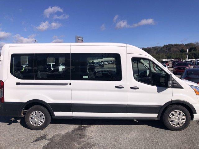 Photo of 2022 Oxford White Ford Transit-350