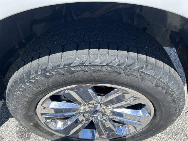Photo of 2020 Oxford White Ford F-150
