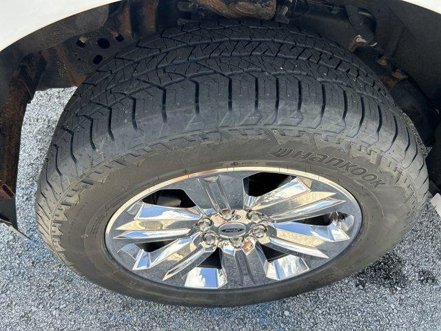 Photo of 2020 Oxford White Ford F-150