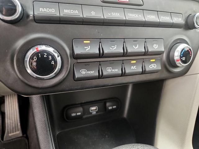 Photo of 2020 Silver Kia Sportage