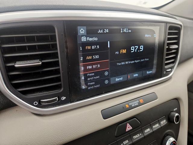 Photo of 2020 Silver Kia Sportage