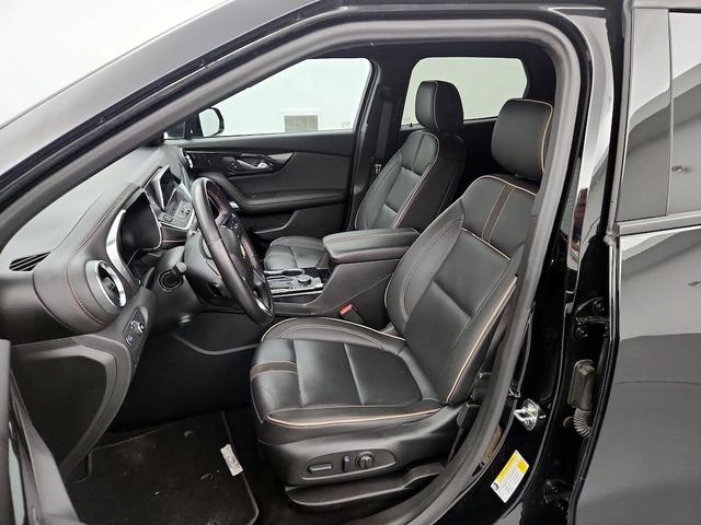 Photo of 2022 Black Chevrolet Blazer