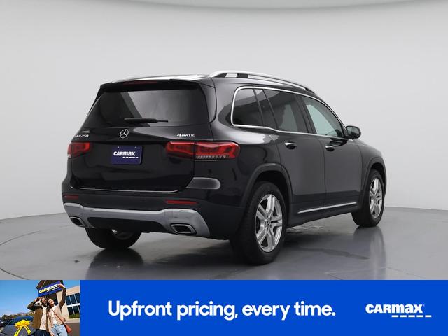 Photo of 2022 Black Mercedes-Benz GLB 250