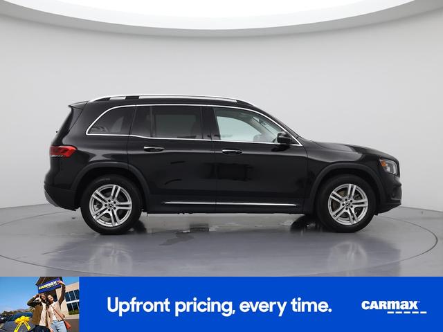 Photo of 2022 Black Mercedes-Benz GLB 250