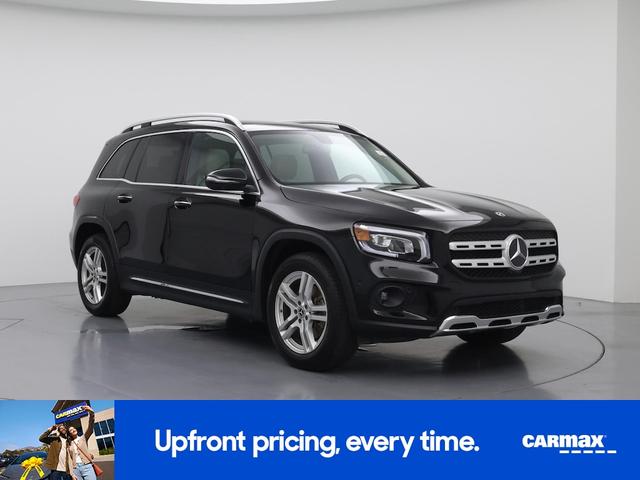 Photo of 2022 Black Mercedes-Benz GLB 250