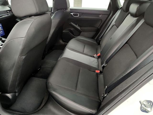 Photo of 2023 White Honda Civic