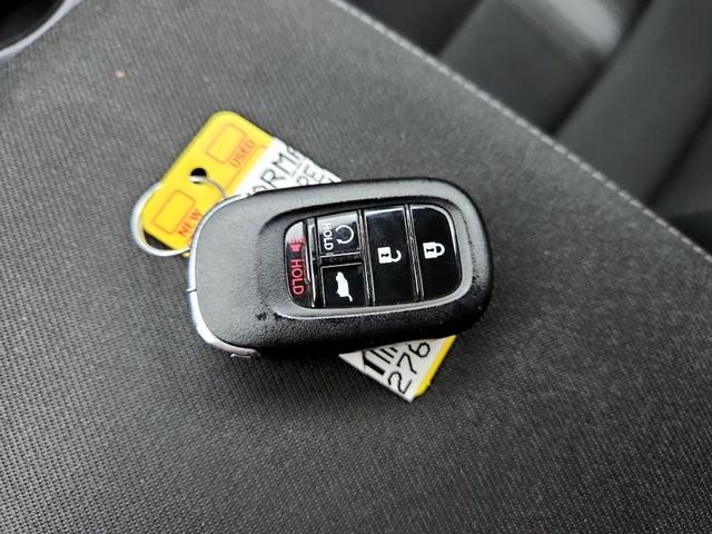 Photo of 2023 White Honda Civic