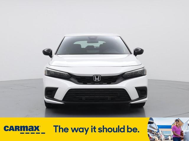 Photo of 2023 White Honda Civic