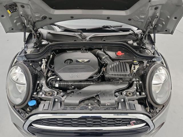Photo of 2017 Gray MINI Convertible