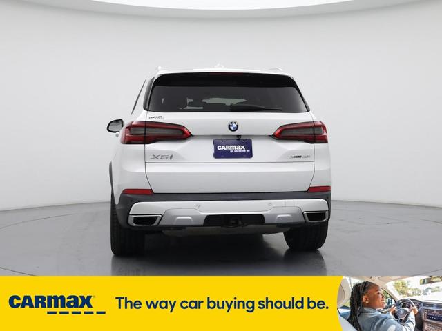Photo of 2019 White BMW X5