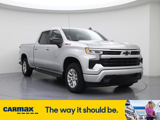 Photo of 2022 Silver Chevrolet Silverado 1500