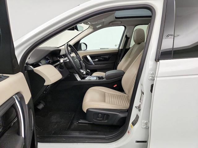 Photo of 2020 White Land Rover Discovery Sport