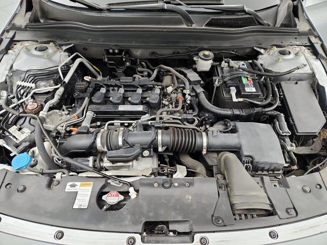 Photo of 2018 Silver Honda Accord