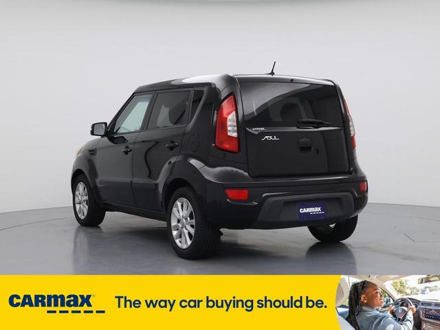 Photo of 2013 Black Kia Soul