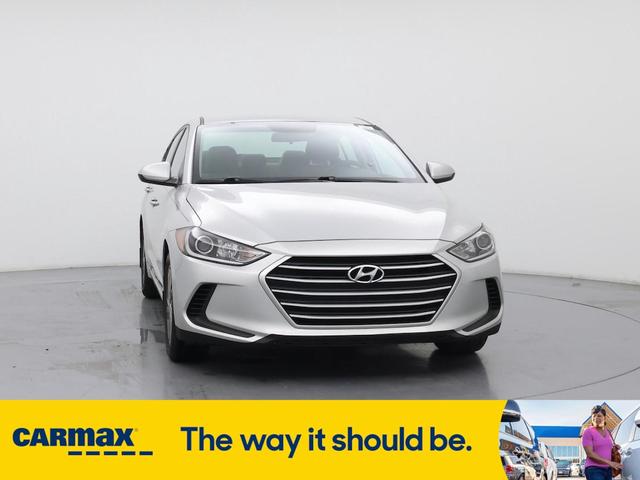 Photo of 2017 Silver Hyundai ELANTRA