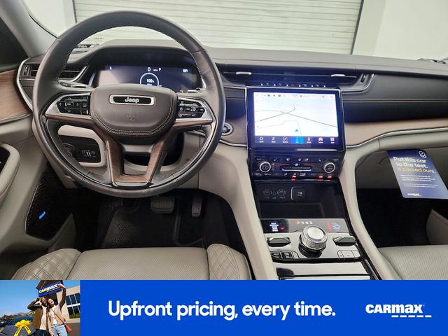 Photo of 2022 Black Jeep Grand Cherokee