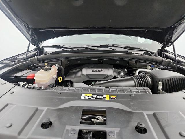 Photo of 2022 Black Jeep Grand Cherokee