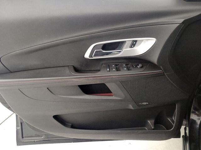 Photo of 2015 Black Chevrolet Equinox