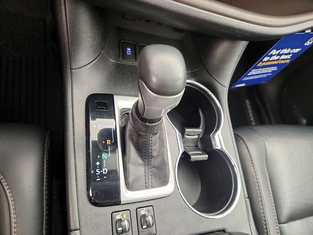 Photo of 2019 Black Toyota Highlander