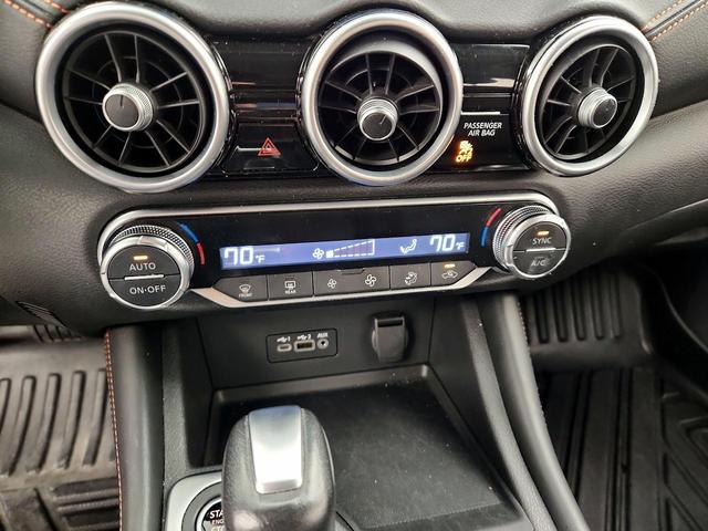 Photo of 2022 Black Nissan Sentra