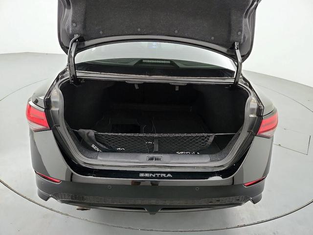Photo of 2022 Black Nissan Sentra