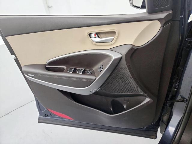 Photo of 2018 Blue Hyundai Santa Fe Sport
