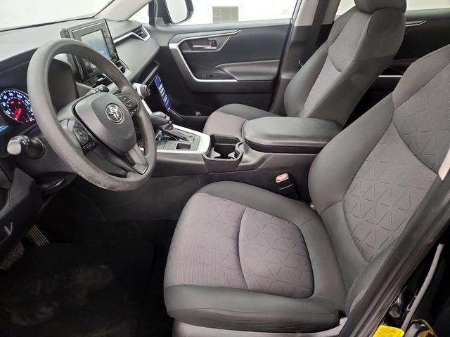 Photo of 2019 Black Toyota RAV4