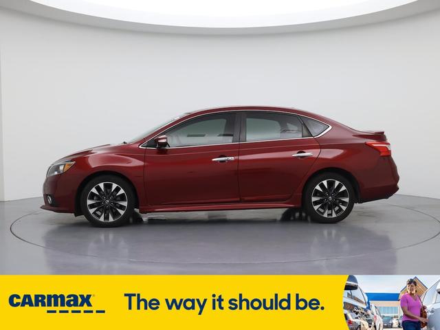 Photo of 2018 Red Nissan Sentra