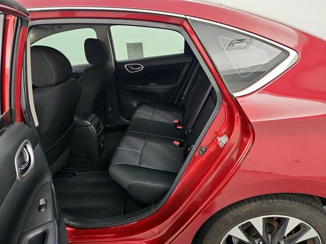 Photo of 2018 Red Nissan Sentra