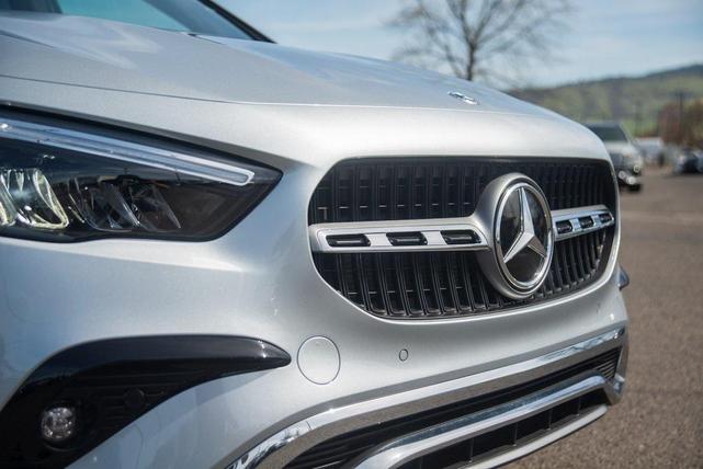 Photo of 2025 Cirrus Silver Metallic Mercedes-Benz GLA 250