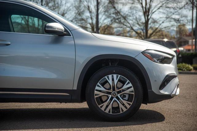 Photo of 2025 Cirrus Silver Metallic Mercedes-Benz GLA 250