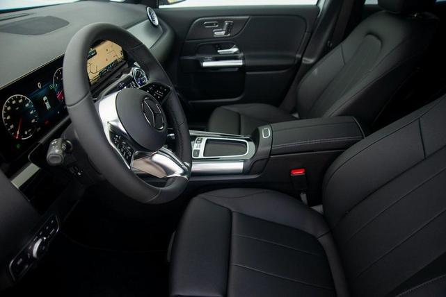 Photo of 2025 Cirrus Silver Metallic Mercedes-Benz GLA 250