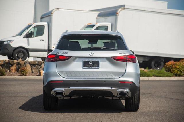 Photo of 2025 Cirrus Silver Metallic Mercedes-Benz GLA 250