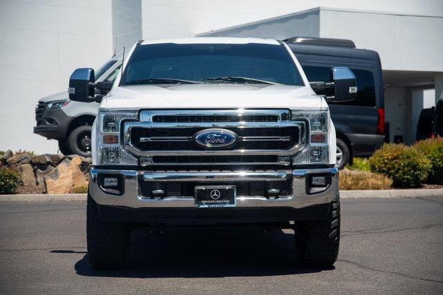 Photo of 2022 Oxford White Ford F-250
